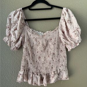 NWOT Floral Smocked Puff Sleeve Top XL